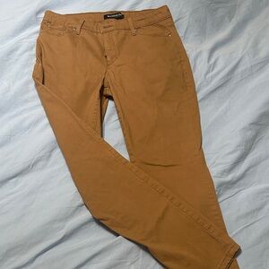 Bandolino Camel colored Slim Fit Pants women's sz 10